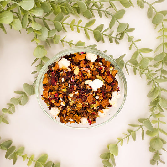 Winter Fantasy infusion en vrac – mélange pomme hibiscus cannelle gingembre cardamome pop-corn – Le Lab'oh des Thés