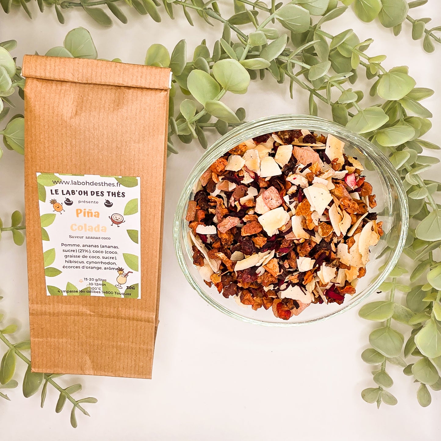 Infusion Piña Colada en sachet et vrac – pomme ananas noix de coco hibiscus cynorrhodon écorces d'orange sans théine – Le Lab'oh des Thés