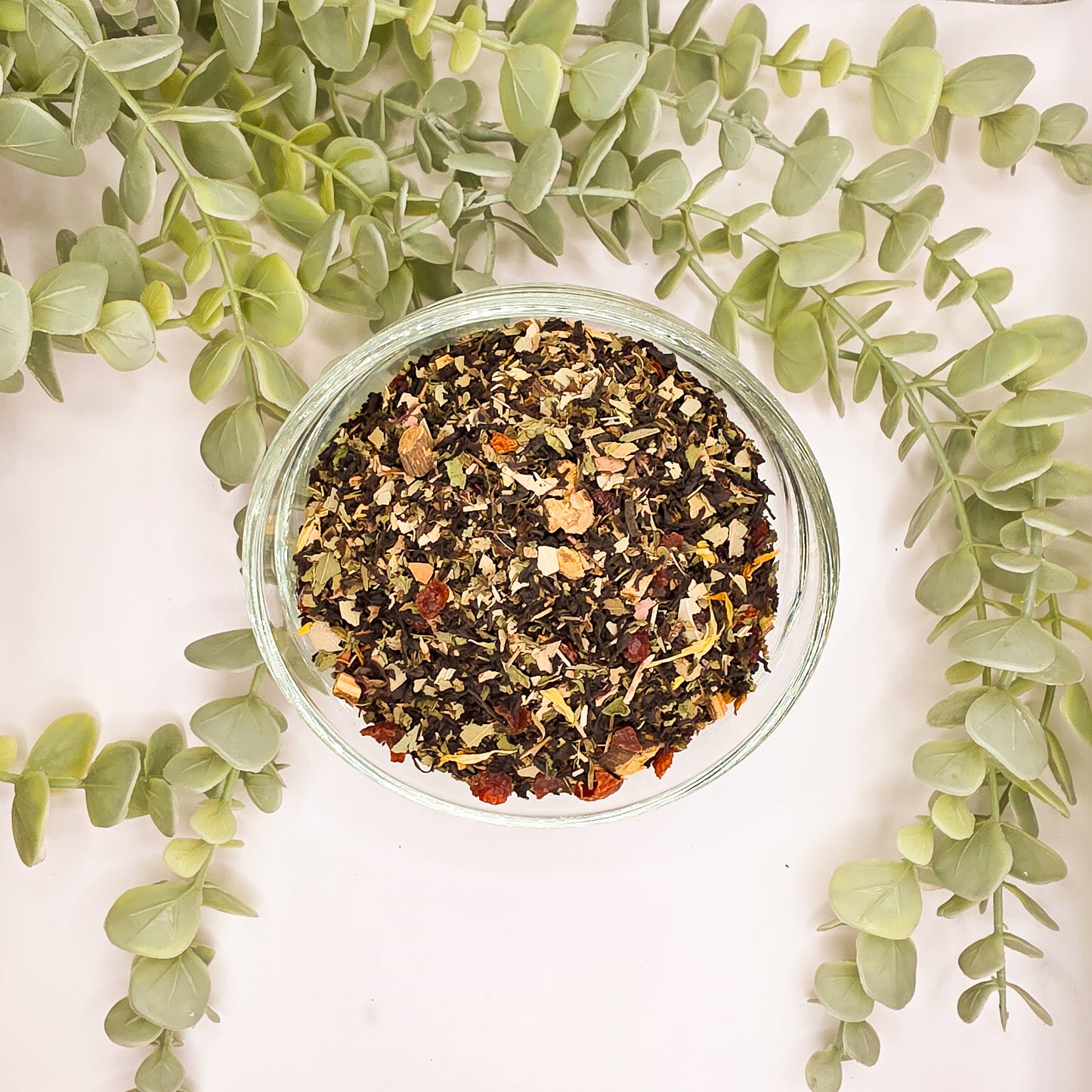 Thé Noir à la Menthe – Thé Noir Assam Menthe Rafraîchissant
