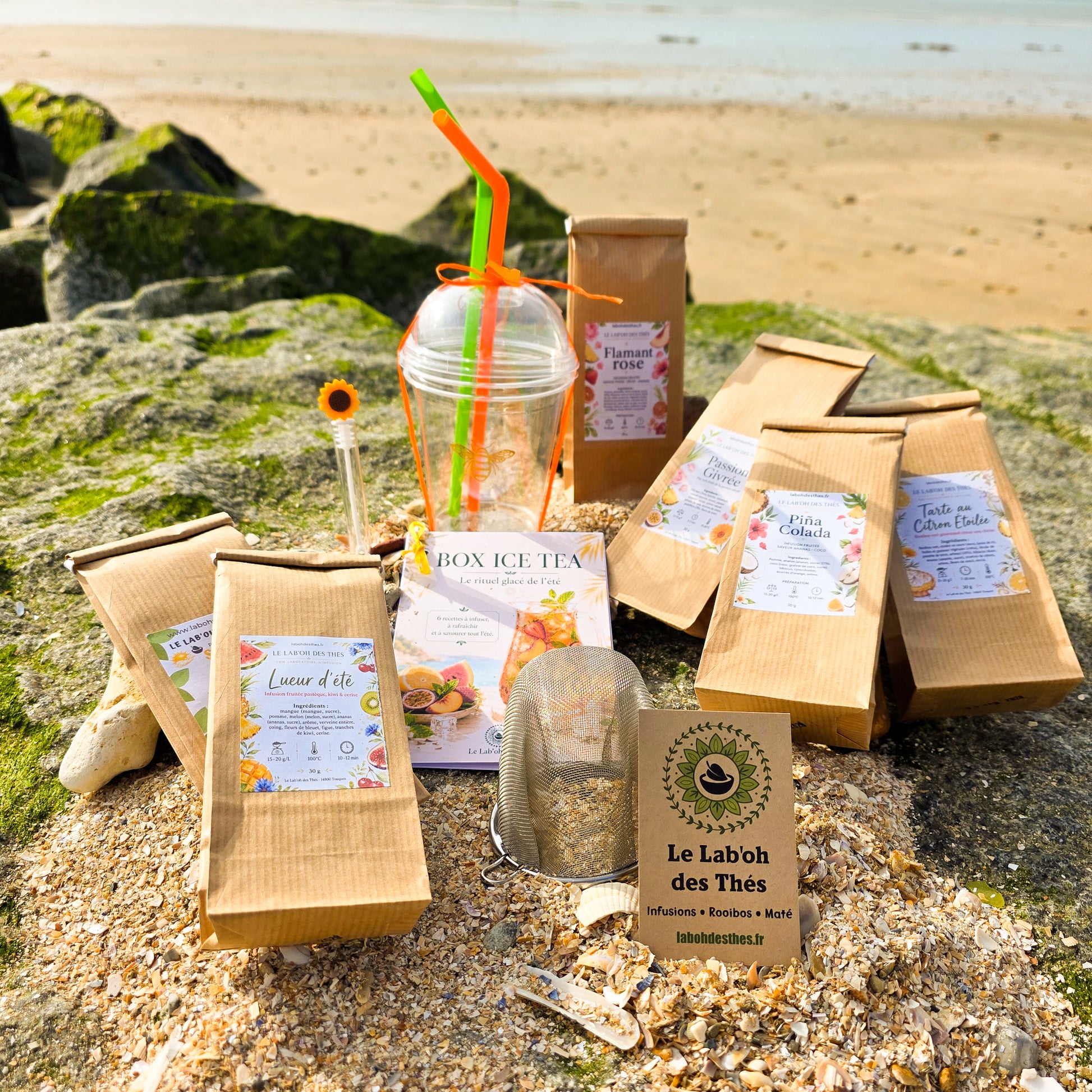 Box Ice Tea 2026 – thés glacés et infusions d'été présentés à la plage